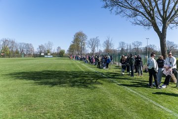 Bild 20 - wBJ Hamburger SV - WfL Wolfsburg : Ergebnis: 2:1